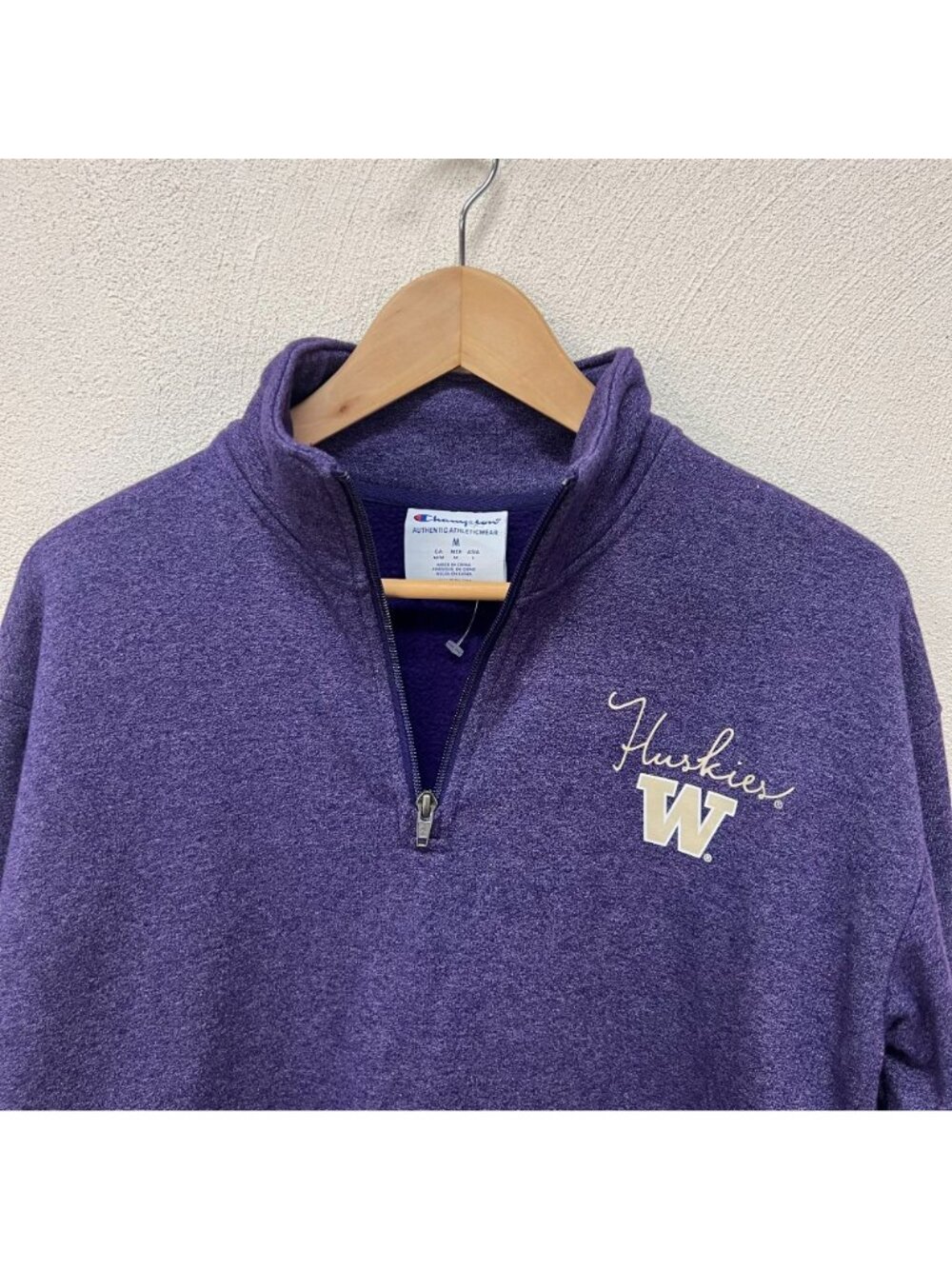 NWOT Champion UW Washington Huskies Purple 1/4 Zip Sweatshirt Sz Medium - Picture 7 of 10